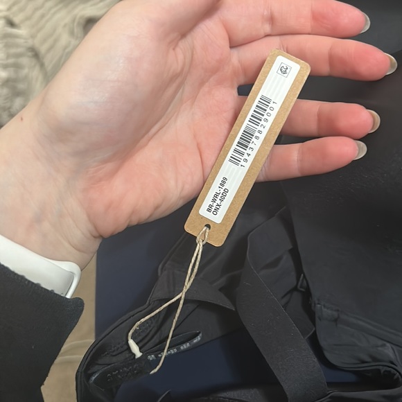 NWT SKIMS WIRELESS FORM T-SHIRT BRA - Picture 9 of 9